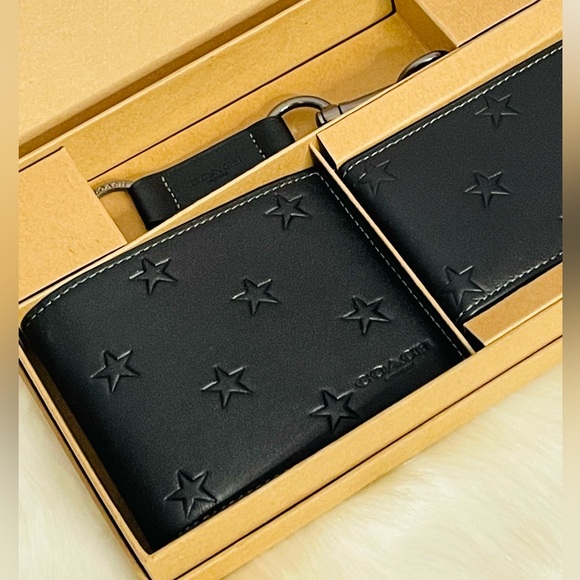 New in box Men’s Coach 3 in 1 Wallet Gift Set with Star Print. - Picture 7 of 12